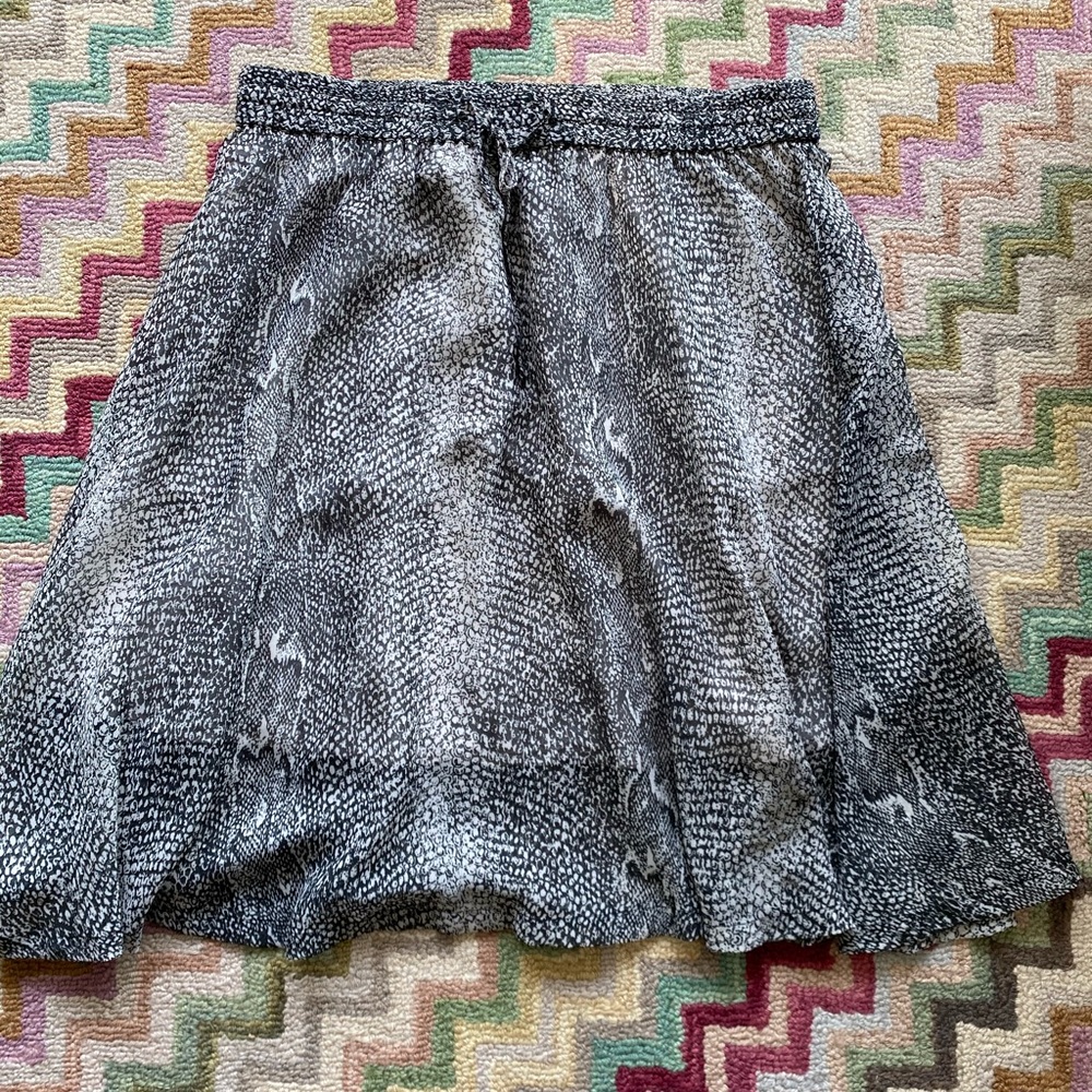 Just Female Flowy Chiffon Skirt - Snake Print S